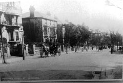 Pevensey-Road-at-the-junction-of-Carisbrooke-Road.-1923.